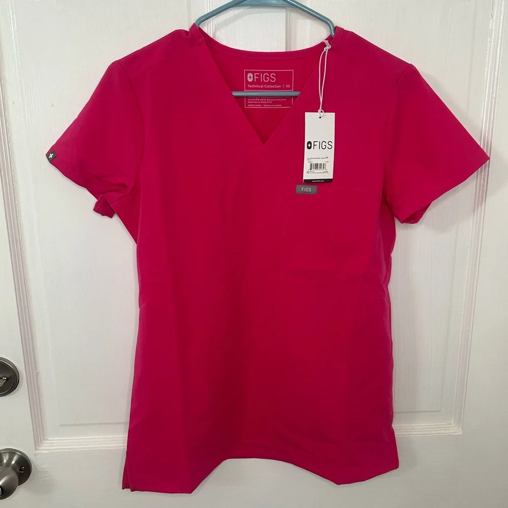 NWT Figs Women's Shocking Pink Scrub Set in Size XS - Picture 9 of 16